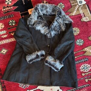 Women's Black lamb skin Fur Trim Coat